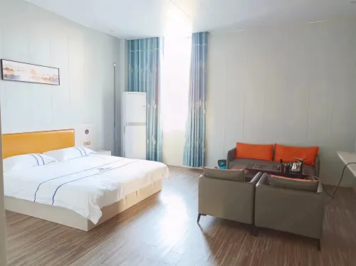 Lantian Ge Hotel