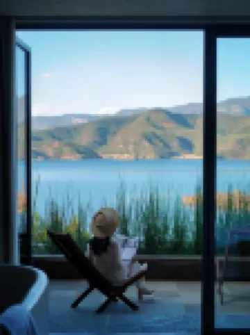 Lugu Lake Cheman Ruyingsong Mid-Levels Hotel