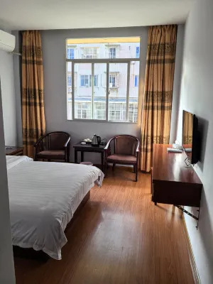 Sanmingmingshun Hotel - 2-Star