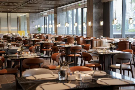 LEEZY HOTEL Отели в г. Юнкан