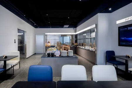 Beijing Fengtai ABP Qingju Hotel Отели рядом с достопримечательностью «Nangong Parrot Park»