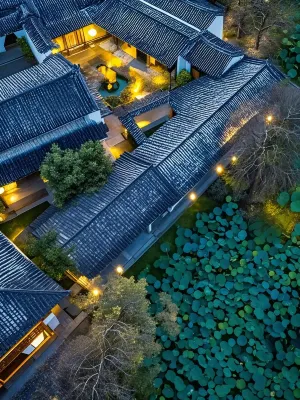 Tengchong Heshun Ancient Town Pumi Wenlv · Zhangjia Courtyard Hot Spring Resort Inn