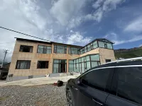Langmusi Ram's Windy Courtyard Homestay
