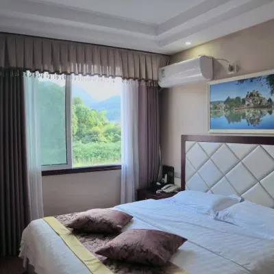 Chongqing Yuting Business Hotel Hotels near Chongqing Hei Mountain