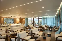 Encountering the Sailimu Lake Campsite Center