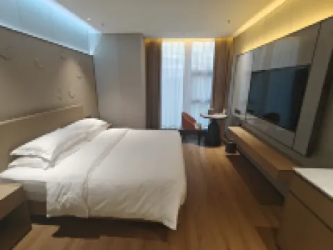 萬圖居飯店（深圳東站南嶺店） 潔宇·肖像附近的飯店