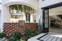 Yizhai Xitang · Travel Designer Luxury Wenquan Vacation Boutique Stay (Chaozhou Tiantouhe Village) - parking