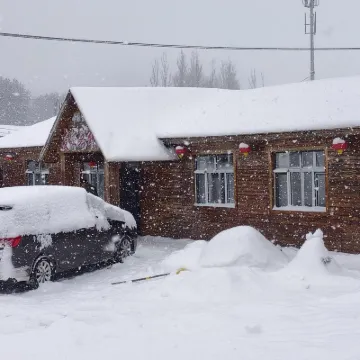 雪谷友家客棧（中國雪穀風景區店） 雪谷附近的飯店