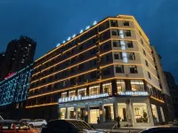Mingfu Fengju Hotel - parking