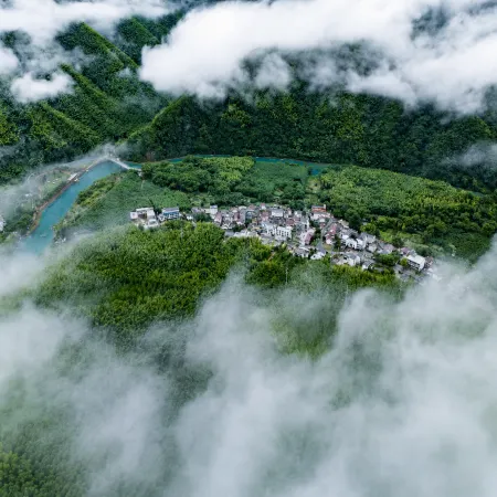 紫薇花下·山野溯溪·度假民宿(涇縣皖南川藏線月亮灣風景區店)