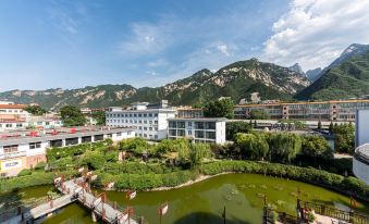 Huashan Inn (Xia Culture Theme Hotel)