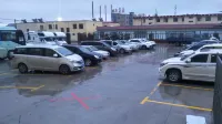 Haibin Holiday Hotel - parking