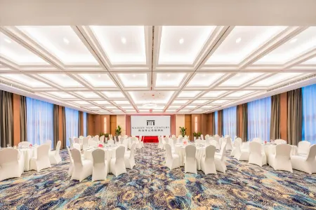 Zhoushan Putuo Maison New Century Hotel