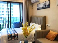 广州热带国际公寓 - 舒适园景大床房