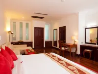 Sokhalay Angkor Residence and Spa Hotels near សួន បៃតងអង្គរ