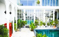 Feimo Photography Art Inn, Dali - Pools