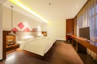 Borrman Hotel (Zhongxiang Railway Station) Hotels in Zhongxiang