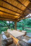 Shangu Huajian Qichigu Guesthouse Hotels in Luxi