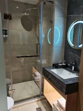 Xinhua Hotel Отели в г. Дайин