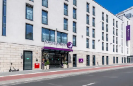 Premier Inn Duesseldorf City Centre hotel Hotels near Castle Jaegerhof
