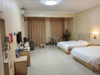 Hechi Xinzhuyuan Business Hotel - Inns