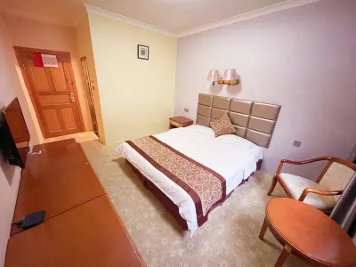 Holiday Inn Danba Hotels in Danba county town