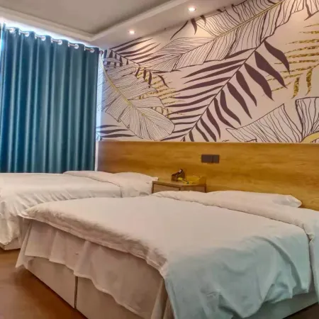 Yuxian Tianhaiyuan Hotel