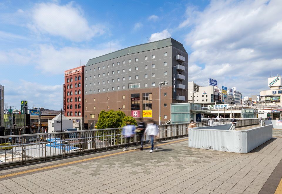 2. JR-이스트 호..