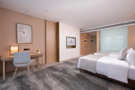 Rezen Langyue Garden Hotel Shenzhen Pingdi Liulian Subway Station Отели рядом с достопримечательностью «Caiyun Gymnasium»