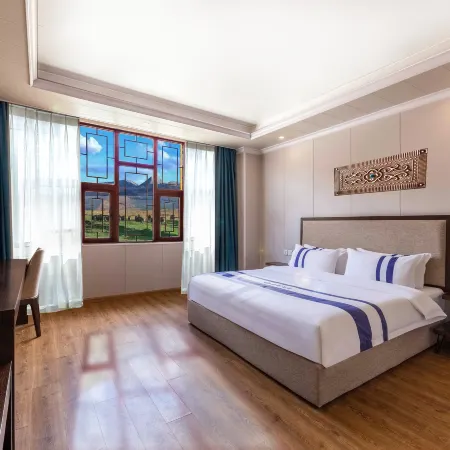 Yunjin Hotel (Ganzi Litang 318 National Road Dongcheng Branch)