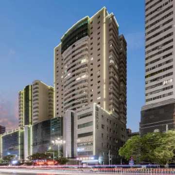 Gansu Soluxe Grand Hotel (Zhangyelou Pedestrian Street Zhongshan Bridge) Hotels near Zhangye Road Commercial Street