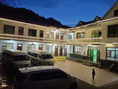 Lvyinge Farm Stay Hotels near Ruiying Temple