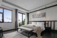 Guanyunyu xueshan villa resort ( lijiang shuhe)