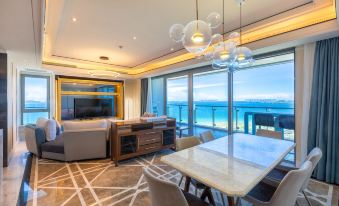 Sanya Haitangwan Cassina Seaview Apartment (International Duty Free City Shop)