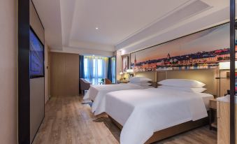 Vienna International Hotel (Chongqing Jiaotong University Liugongli Light Rail Station)