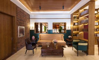 James Joyce Coffetel Hotel (Beijing Fengtai Huaxiang Xinfadi Subway Station)