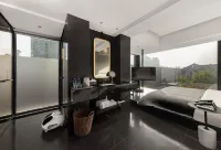 GET IT NOW HOTEL (Xi'an Bell and Drum Tower Yongningmen Metro Station)