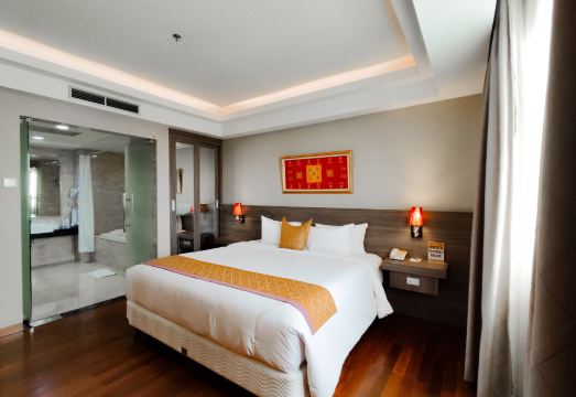 그랜드 인나 파당 로비