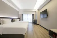 HanTing Hotel (Huaihua Railway Station Xintiandi Plaza) Hotels in Huaihua Railway Station/BBK Commercial Area