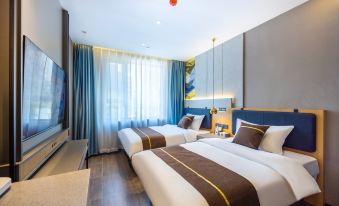 Lan Select Hotel (Zhangye Road Pedestrian Street Xiguan Subway Station)