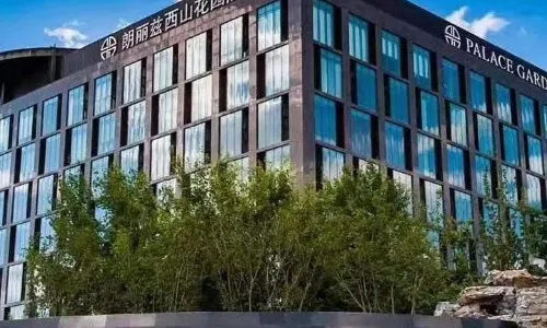 Palace Garden Hotel