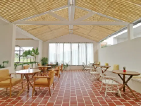 Lotusland Hotel