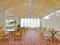 北之野設計師飯店Lotusland Hotel（青龍山碼頭店）