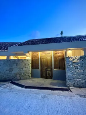 Boutique Villa Jogja Senang  호텔