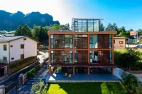 Yuelanshan Guanyun Mountain Resort Hotels near Zhangjiajie National Forest Park