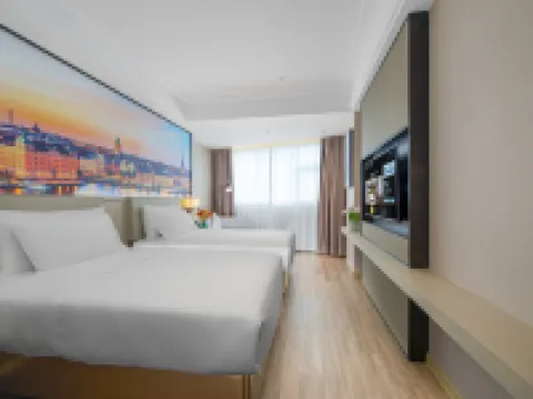 Vienna International Hotel (Zhumadian Jianyuan Branch) ) Hotels in Zhumadian