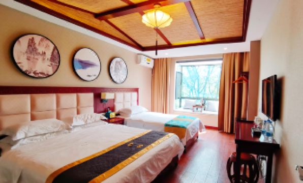 Shui Yue Ge Boutique Hotel