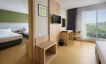 Prime Square Hotel
