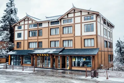 Qixiangju Hostel Hotel a Leidongping-Golden Top