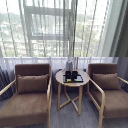 JING HOTEL Отели рядом с достопримечательностью «Shanhuling»